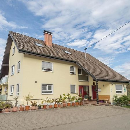 Zapfs Bauernhof Stiefmuetterchen Tettnang Exterior foto