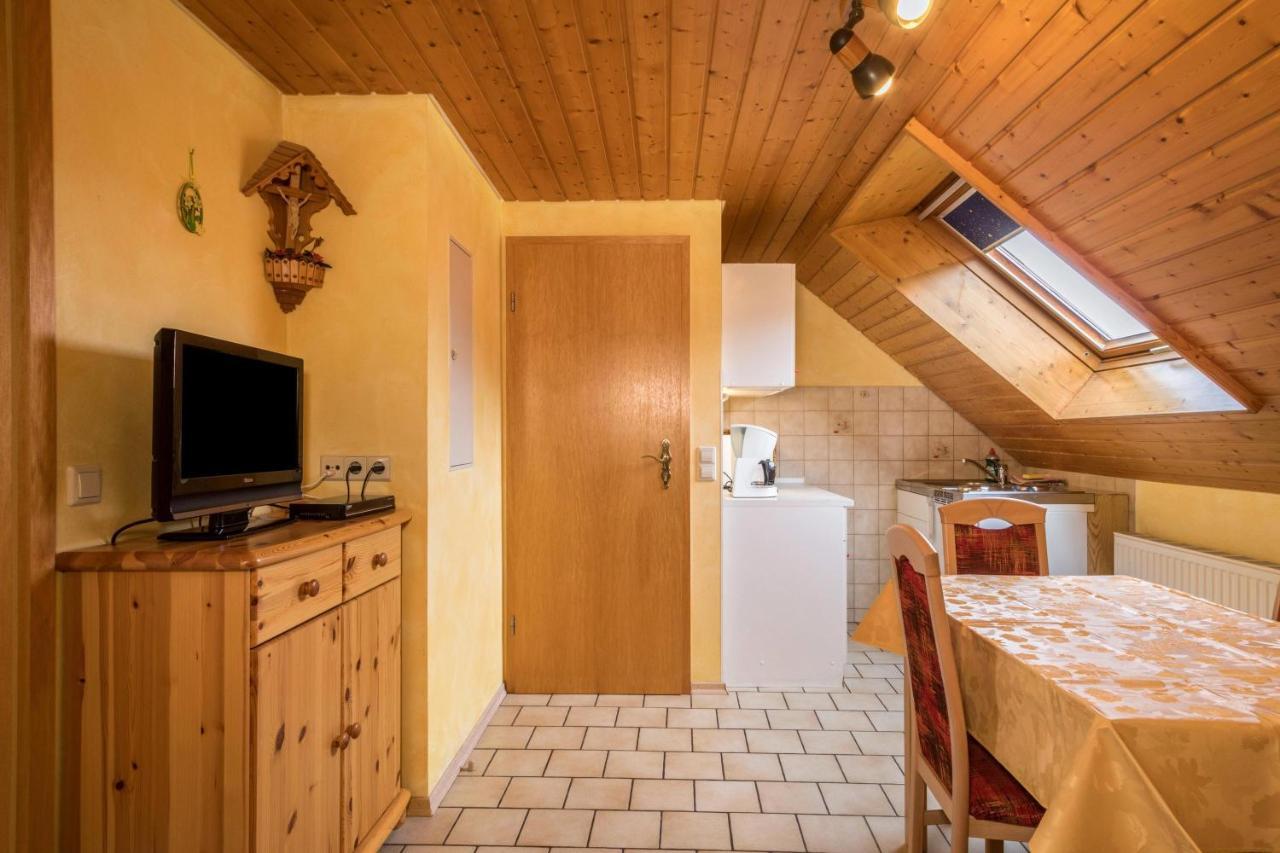 Zapfs Bauernhof Stiefmuetterchen Tettnang Exterior foto
